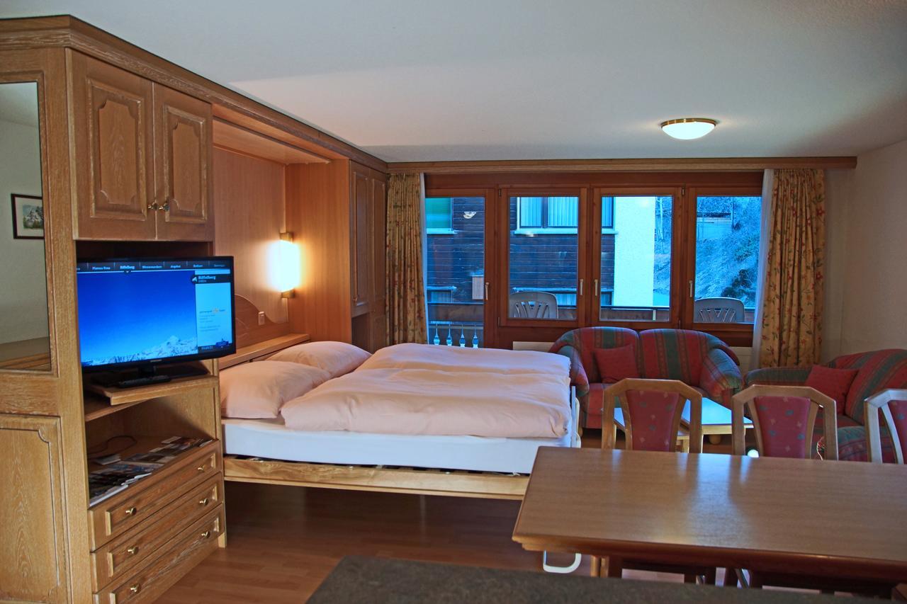 Appartements Zermatt Paradies Szoba fotó